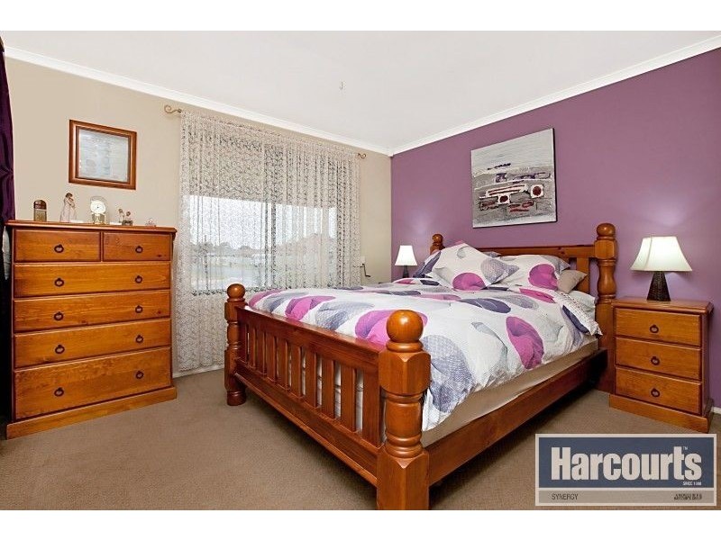 5 Potts Crescent, Burton SA 5110