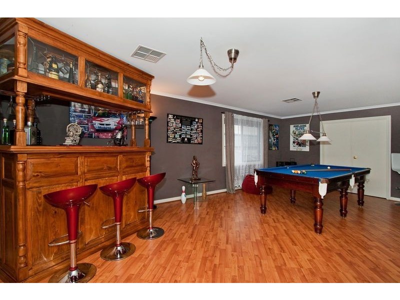 21 Chapel Hill Road, Greenwith SA 5125