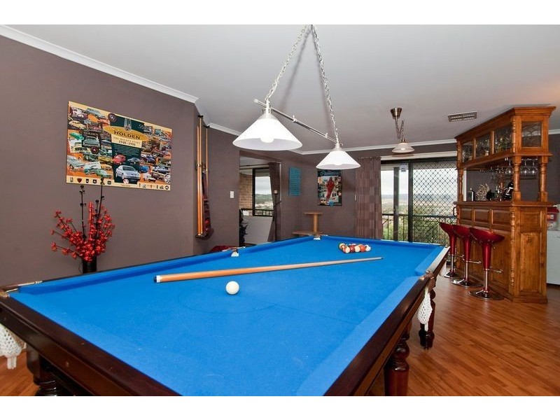 21 Chapel Hill Road, Greenwith SA 5125