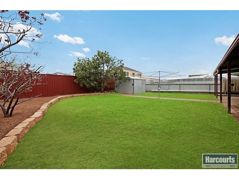 6 Hutchinson Drive, Parafield Gardens SA 5107