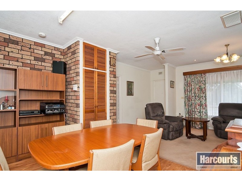 5 Forrest Avenue, Valley View SA 5093