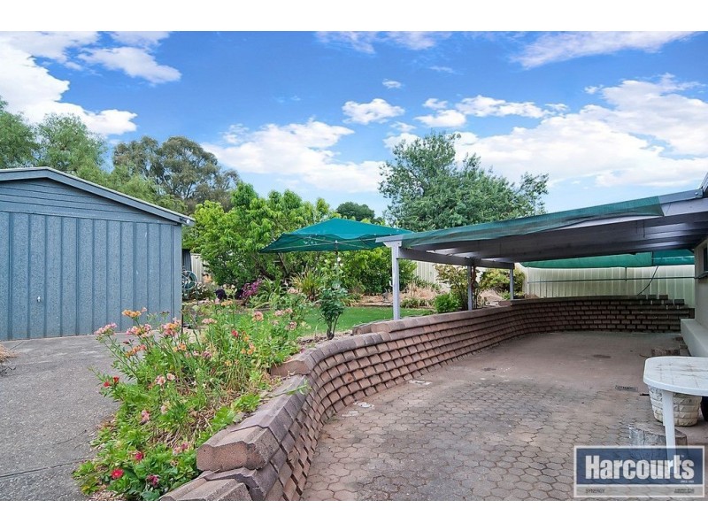 5 Forrest Avenue, Valley View SA 5093