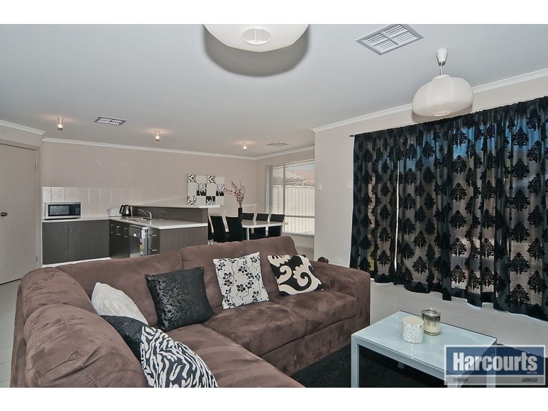 14 Rateki Close, Burton SA 5110