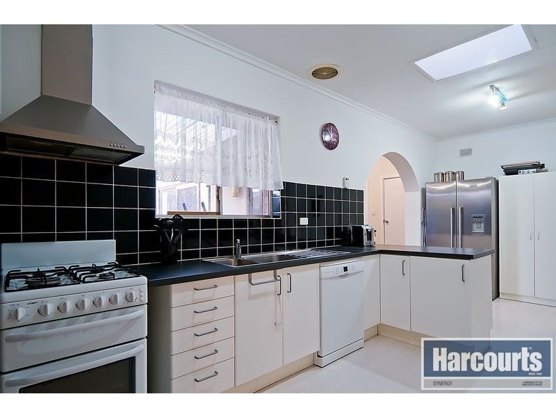 10 Armbuster Street, Hope Valley SA 5090