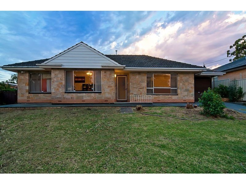 10 Armbuster Street, Hope Valley SA 5090