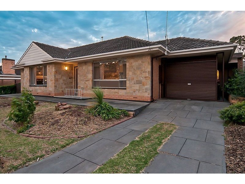 10 Armbuster Street, Hope Valley SA 5090