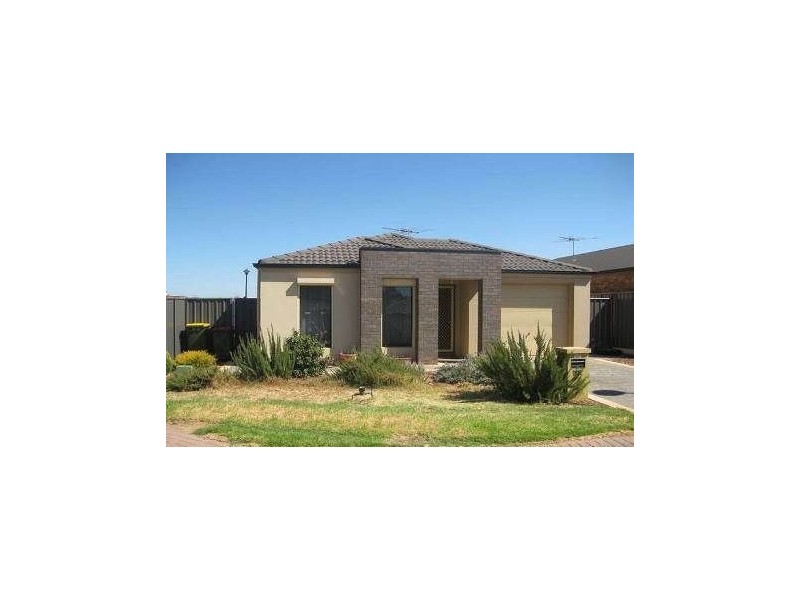 112 Lakeside Drive, Andrews Farm SA 5114