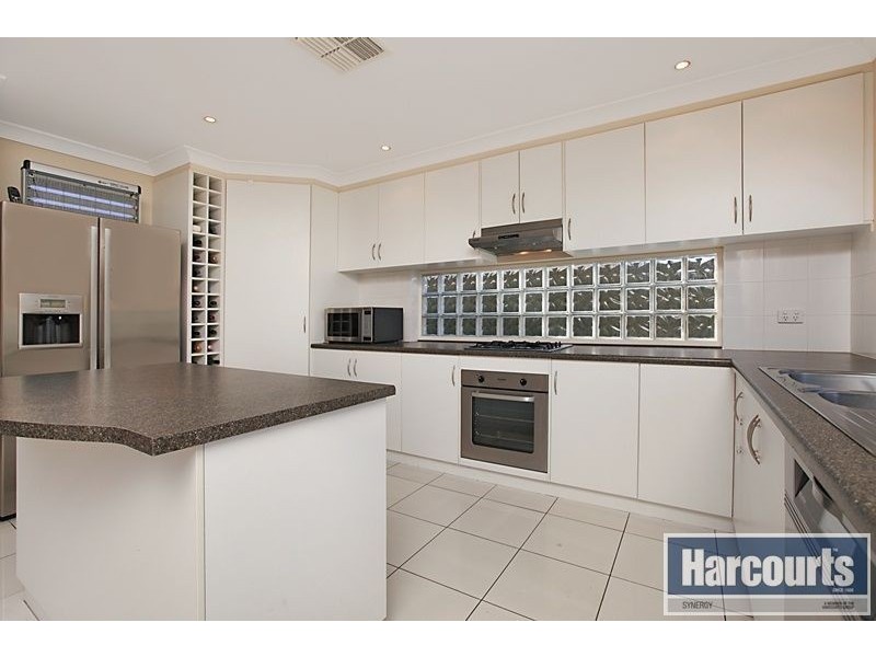 8 Sanctuary Drive, Mawson Lakes SA 5095