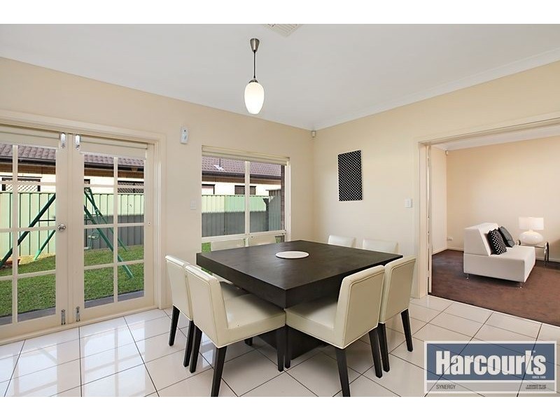 8 Sanctuary Drive, Mawson Lakes SA 5095