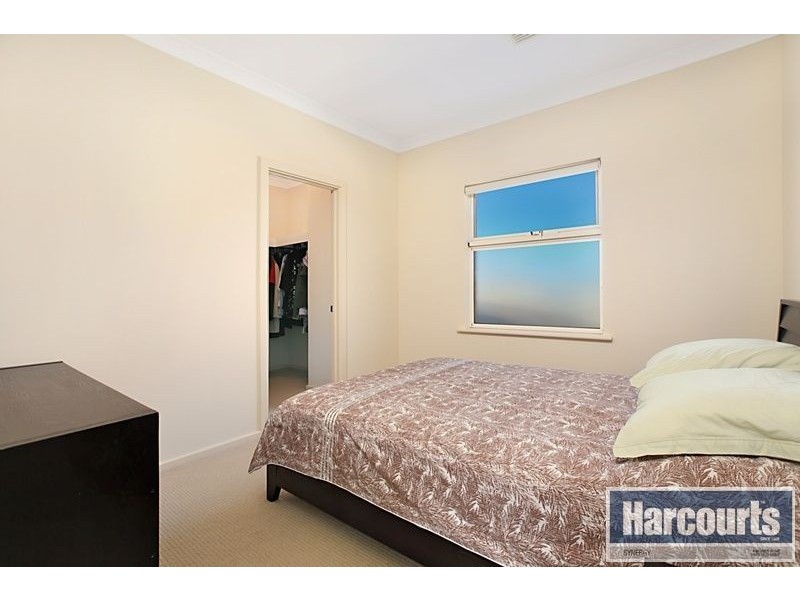 8 Sanctuary Drive, Mawson Lakes SA 5095