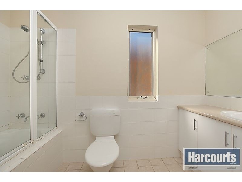 8 Sanctuary Drive, Mawson Lakes SA 5095