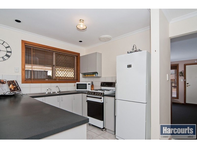 1/15 Eugene Cres, Parafield Gardens SA 5107