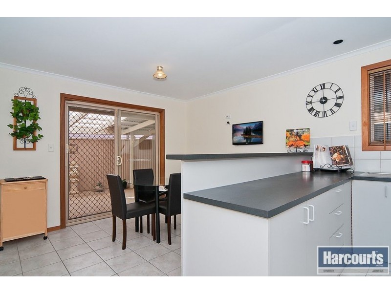 1/15 Eugene Cres, Parafield Gardens SA 5107