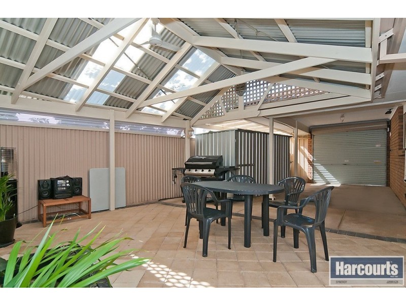 1/15 Eugene Cres, Parafield Gardens SA 5107