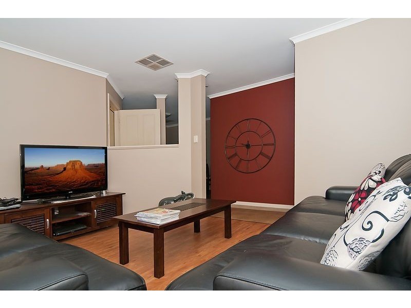 18 Ensign Court, Andrews Farm SA 5114