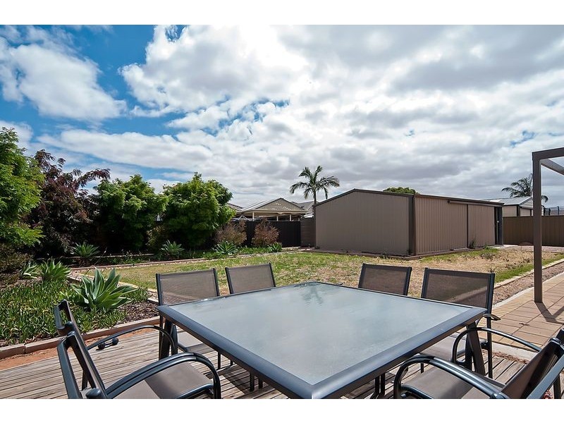 18 Ensign Court, Andrews Farm SA 5114