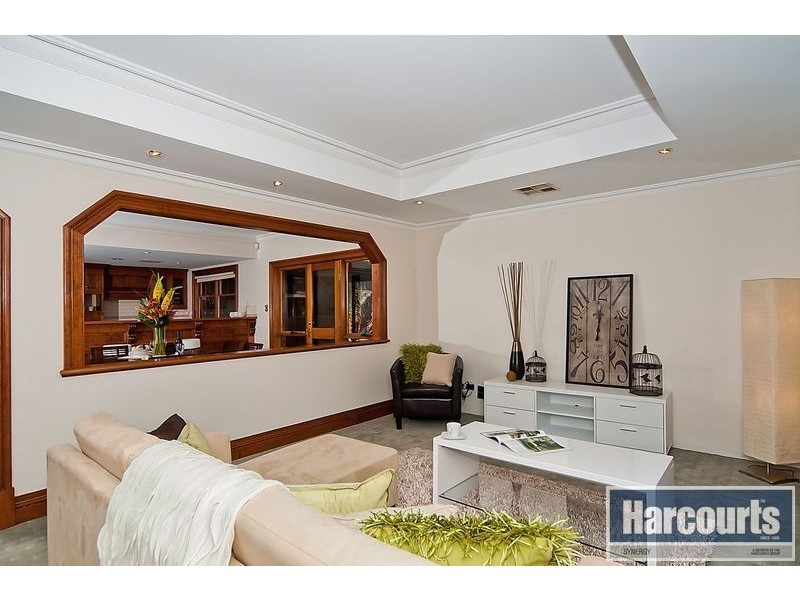 14 Penzance Street, Golden Grove SA 5125