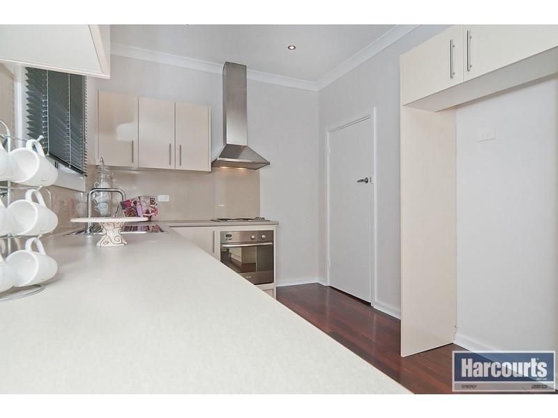 4 Sampson Road, Elizabeth Grove SA 5112