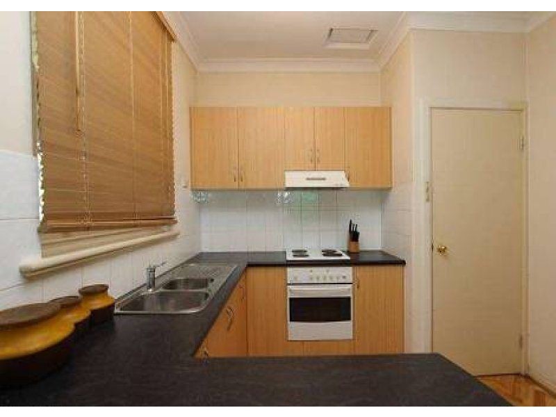 27 Shillabeer Road, Elizabeth Park SA 5113