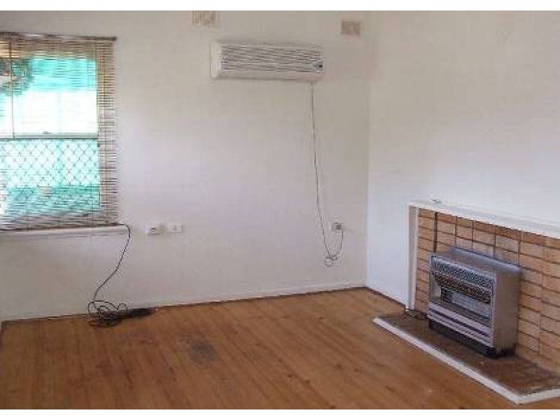 27 Shillabeer Road, Elizabeth Park SA 5113