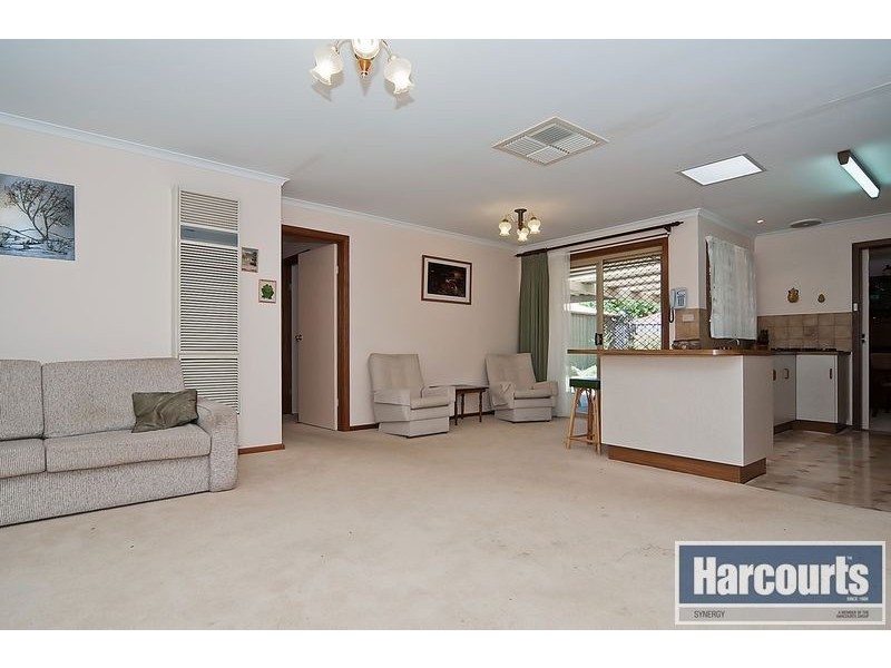 1 Meadow Lane, Gulfview Heights SA 5096