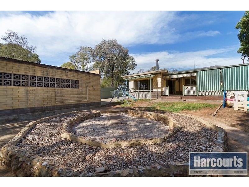 522 Bridge Road, Para Hills West SA 5096