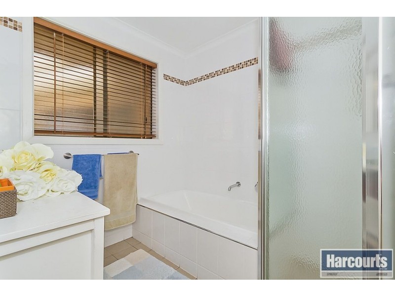 2 Bridle Court, Salisbury Plain SA 5109