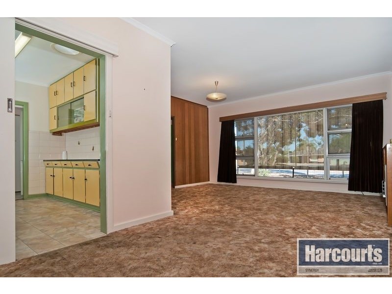 1 Hawke Crescent, Salisbury East SA 5109