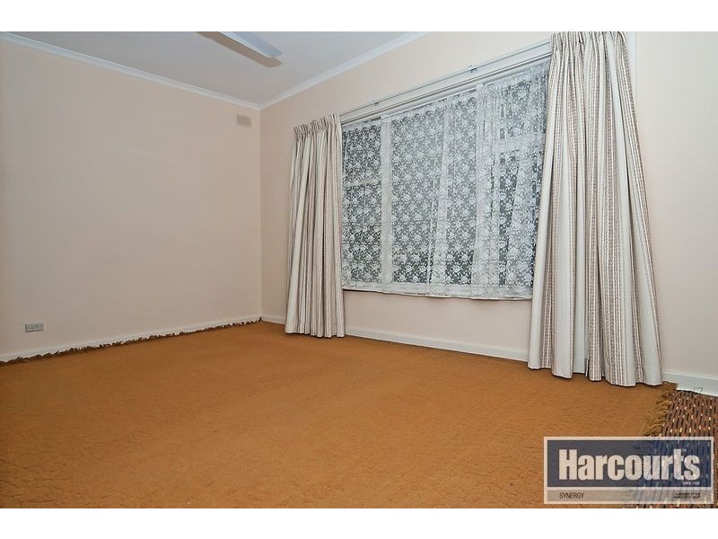 1 Hawke Crescent, Salisbury East SA 5109