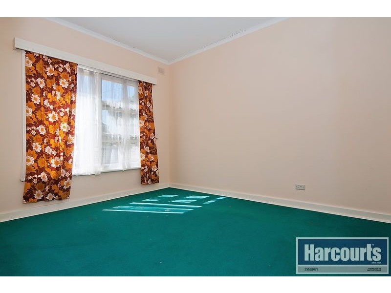 1 Hawke Crescent, Salisbury East SA 5109