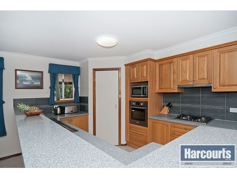 6 Bronhill Court, Golden Grove SA 5125