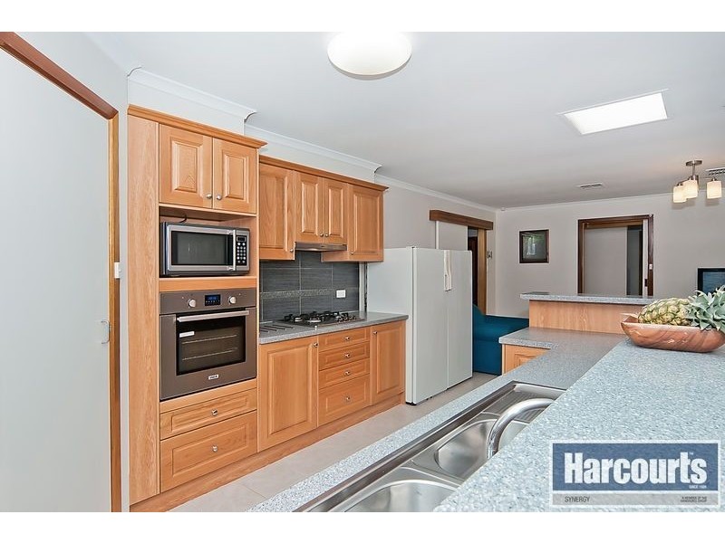 6 Bronhill Court, Golden Grove SA 5125