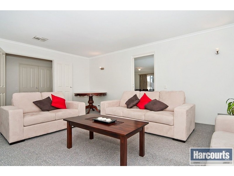 8 Howell Road, Parafield Gardens SA 5107