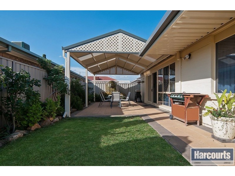 8 Howell Road, Parafield Gardens SA 5107