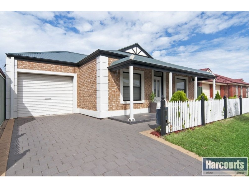 3 Lakefield Crescent, Mawson Lakes SA 5095