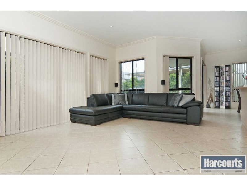 3 Lakefield Crescent, Mawson Lakes SA 5095