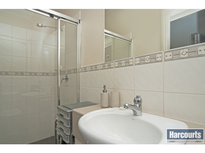 3 Lakefield Crescent, Mawson Lakes SA 5095