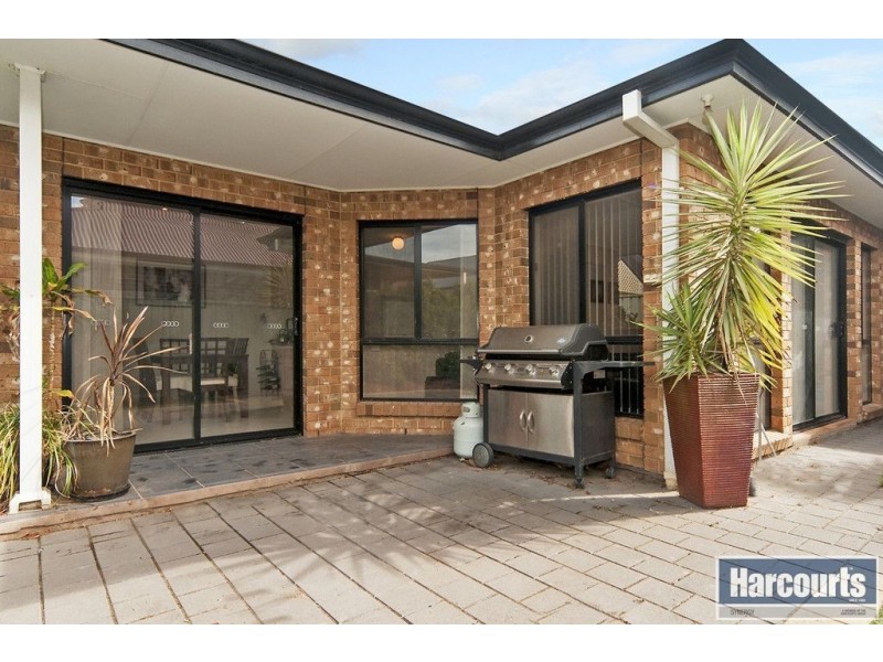 3 Lakefield Crescent, Mawson Lakes SA 5095