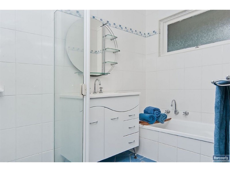 15 Cumberland Avenue, Para Hills SA 5096