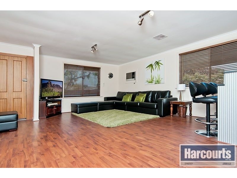 9 Tobruk Drive, Salisbury Heights SA 5109