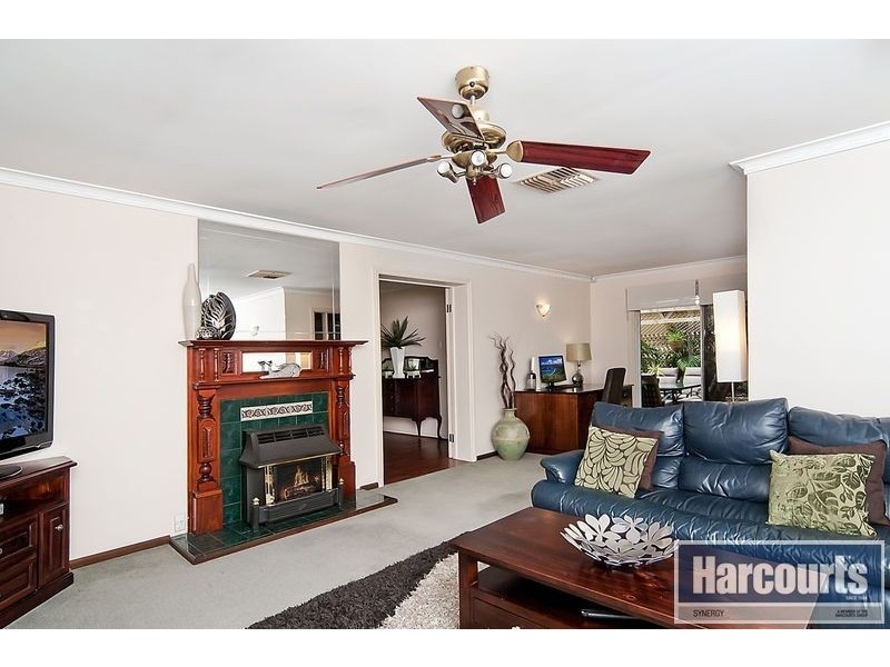 9 Tobruk Drive, Salisbury Heights SA 5109