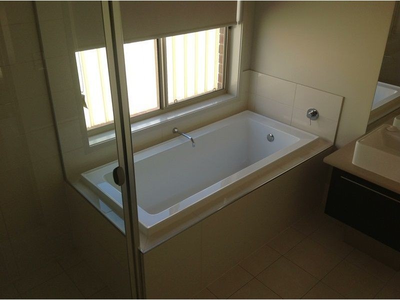 9 Mango Street, Direk SA 5110