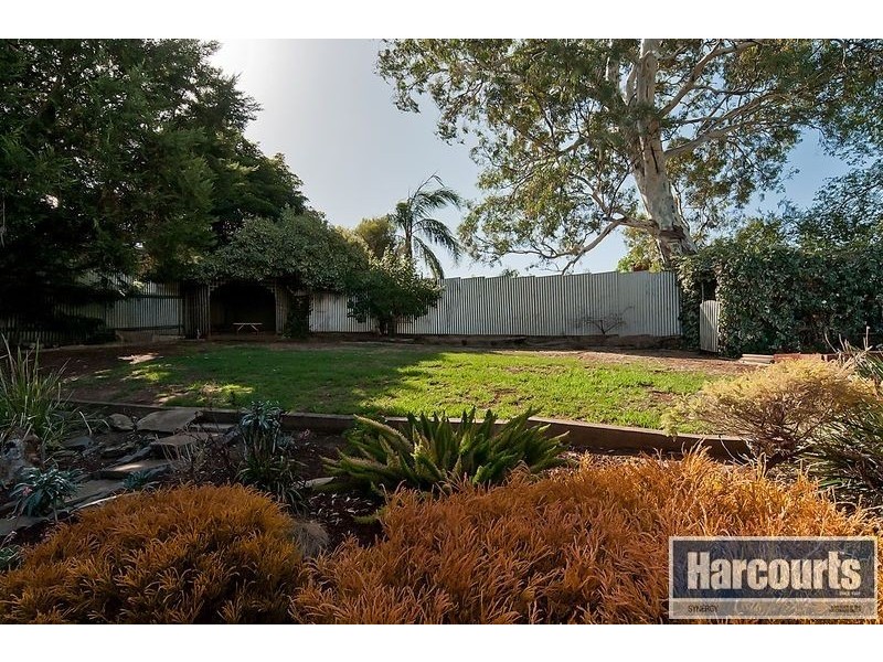 28 York Street, Valley View SA 5093