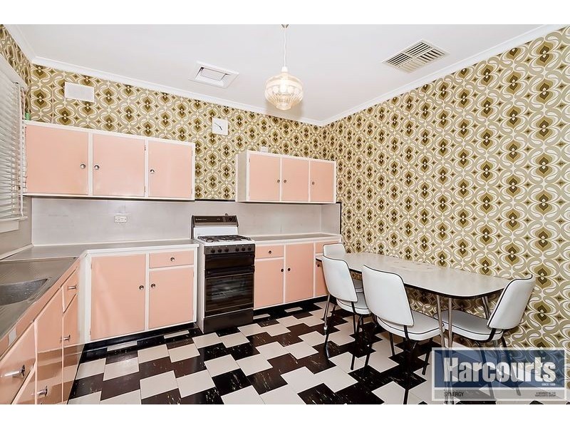 12 Trumper Ave, Parafield Gardens SA 5107