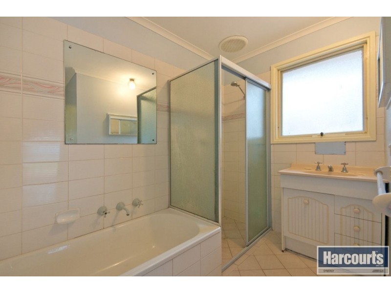 3 Eugene Crescent, Parafield Gardens SA 5107