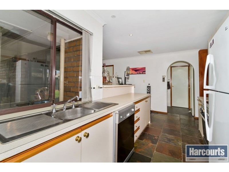 18 Whitehart Close, Blakeview SA 5114