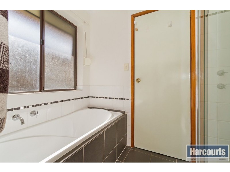 18 Whitehart Close, Blakeview SA 5114