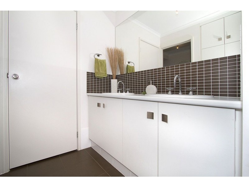 4 Westbourne Street, Burton SA 5110