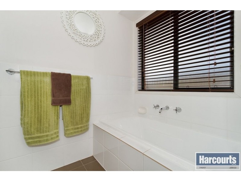 4 Westbourne Street, Burton SA 5110