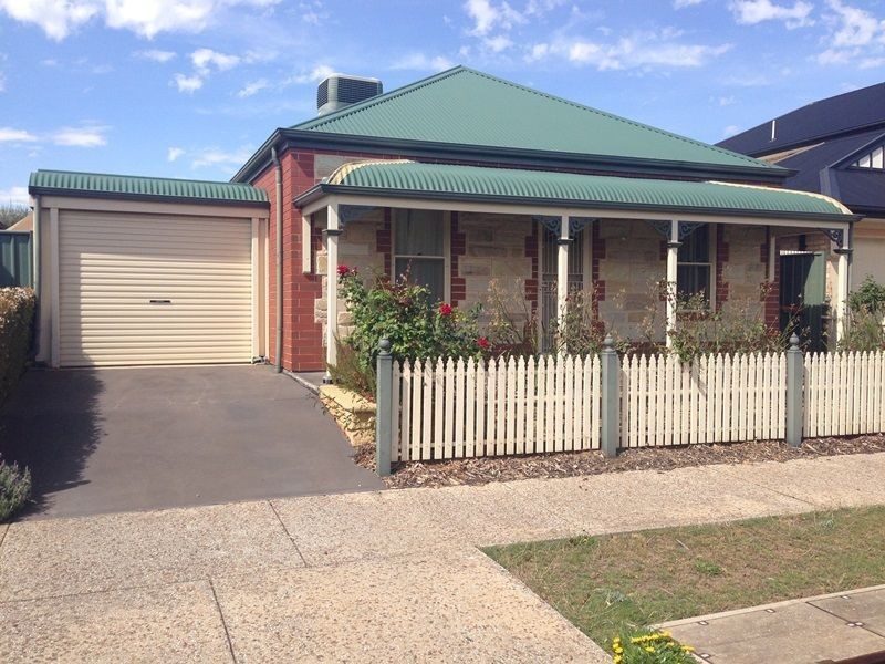 11 Dotterel Place, Mawson Lakes SA 5095